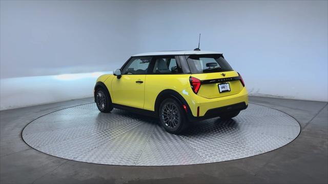 new 2025 MINI Hardtop car, priced at $33,280