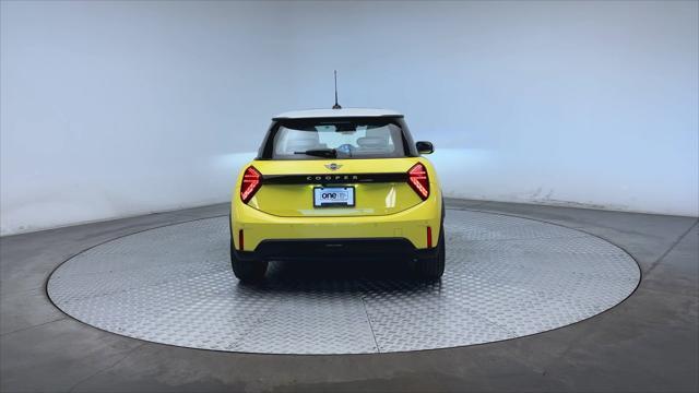 new 2025 MINI Hardtop car, priced at $33,280