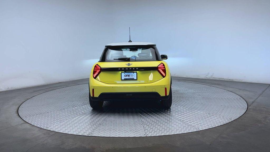 used 2025 MINI Hardtop car, priced at $33,280
