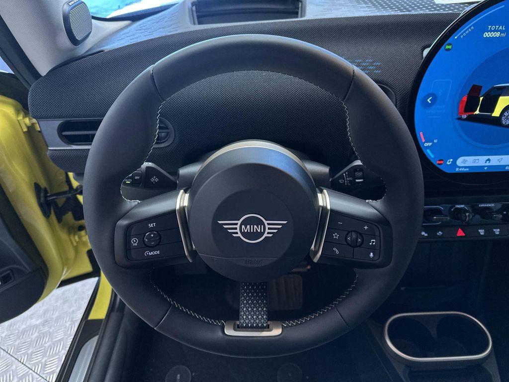 used 2025 MINI Hardtop car, priced at $33,280