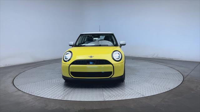 new 2025 MINI Hardtop car, priced at $33,280