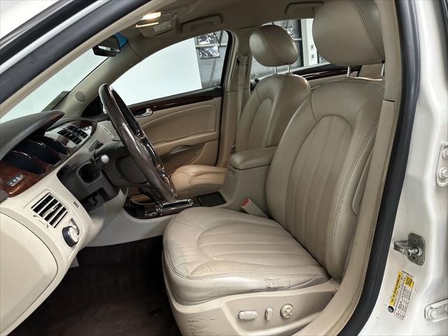 used 2009 Buick Lucerne car, priced at $7,900