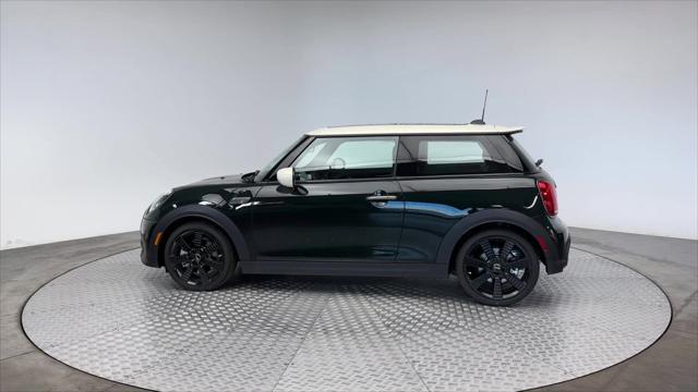 used 2024 MINI Hardtop car, priced at $33,461