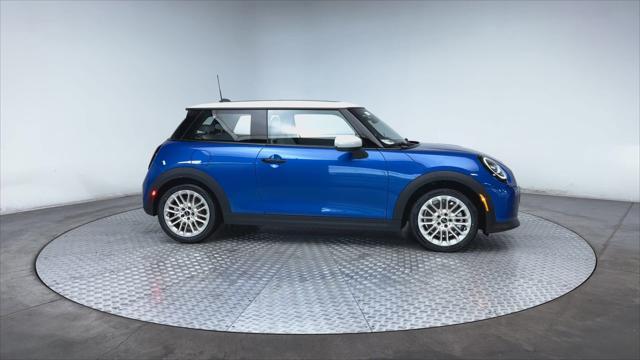 new 2025 MINI Hardtop car, priced at $34,580