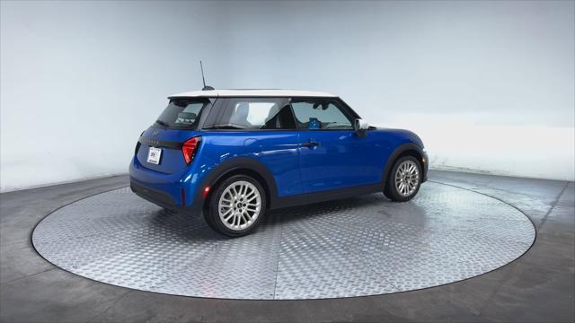 new 2025 MINI Hardtop car, priced at $34,580