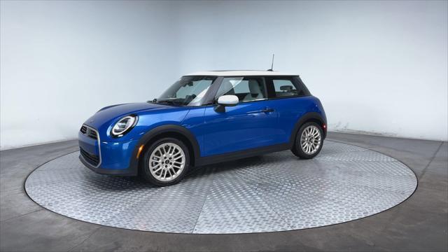 new 2025 MINI Hardtop car, priced at $34,580