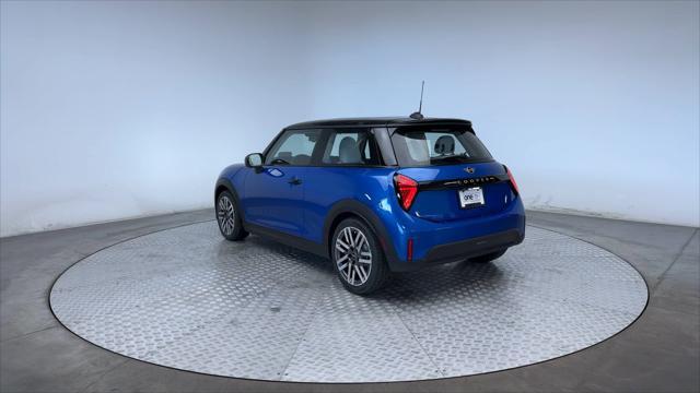 new 2025 MINI Hardtop car, priced at $37,525