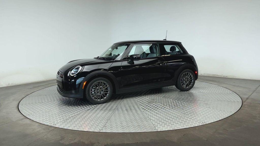 used 2025 MINI Hardtop car, priced at $37,515