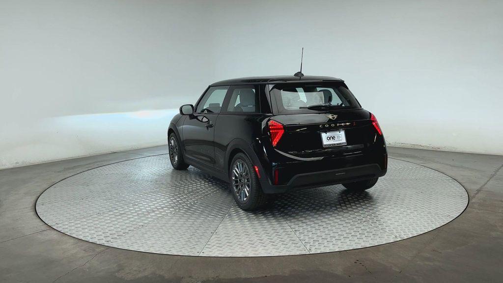 used 2025 MINI Hardtop car, priced at $37,515