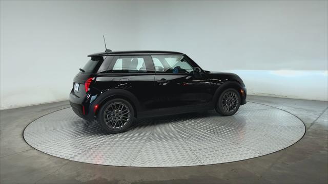 new 2025 MINI Hardtop car, priced at $37,515