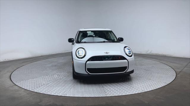 new 2025 MINI Hardtop car, priced at $37,480