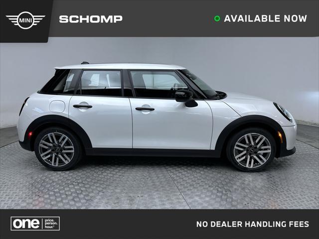 new 2025 MINI Hardtop car, priced at $37,480