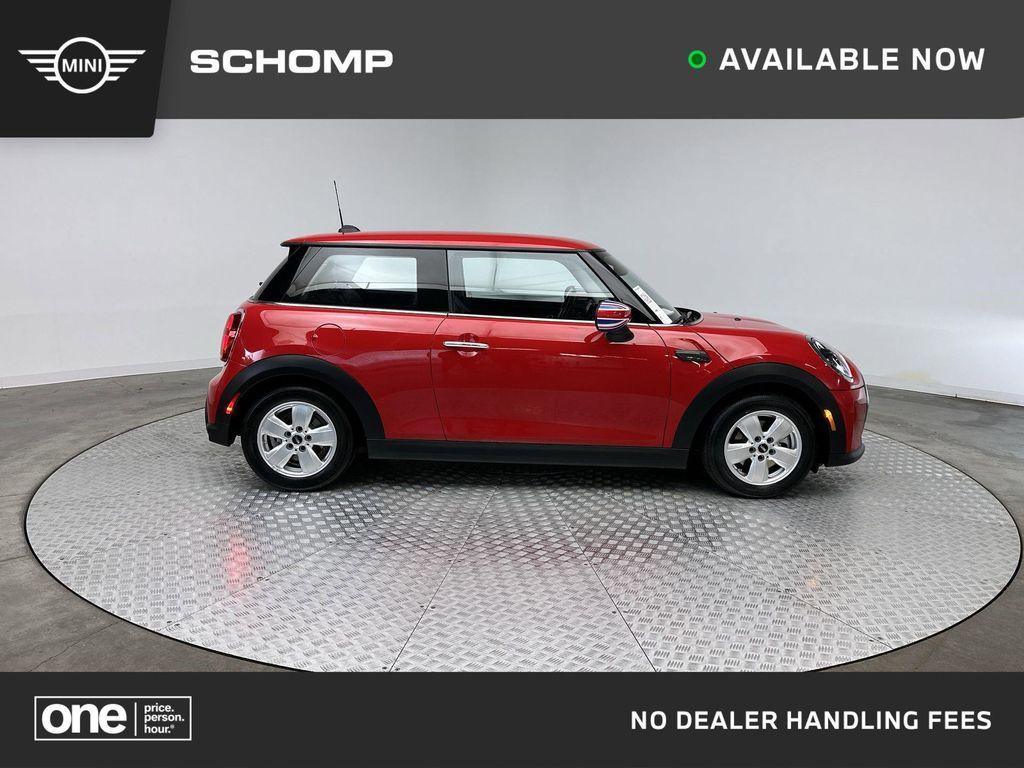 used 2024 MINI Hardtop car, priced at $24,320