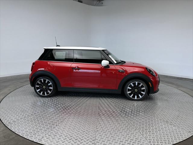 used 2024 MINI Hardtop car, priced at $24,971