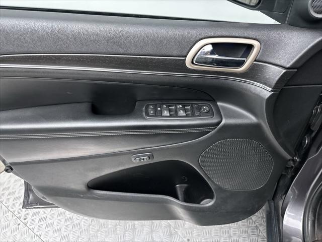 used 2015 Jeep Grand Cherokee car, priced at $14,500