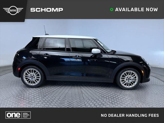 new 2025 MINI Hardtop car, priced at $39,380