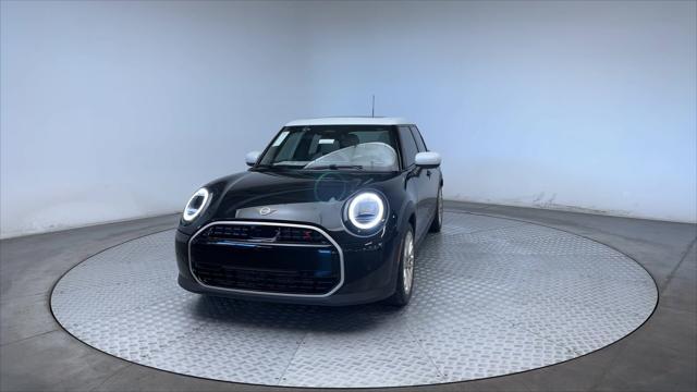 new 2025 MINI Hardtop car, priced at $39,380