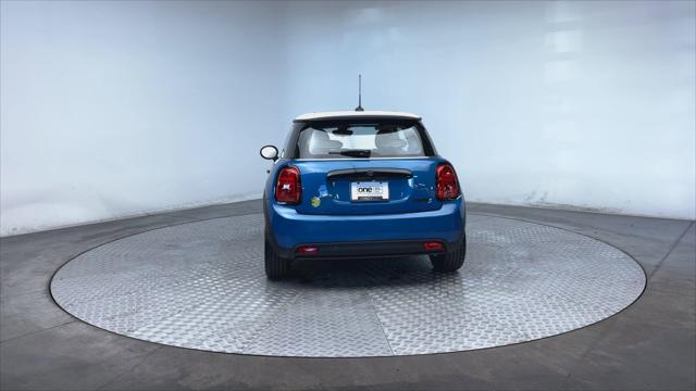 used 2024 MINI Hardtop car, priced at $23,998