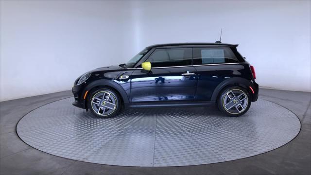 used 2021 MINI Hardtop car, priced at $22,918