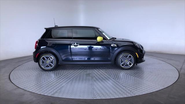 used 2021 MINI Hardtop car, priced at $22,918