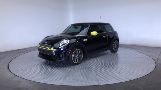 used 2021 MINI Hardtop car, priced at $22,918