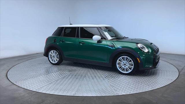 used 2024 MINI Hardtop car, priced at $30,998