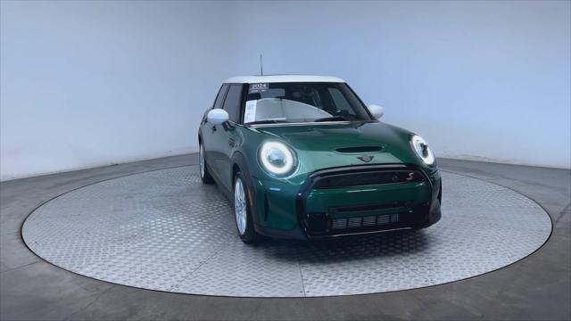 used 2024 MINI Hardtop car, priced at $30,998