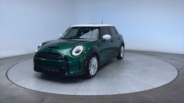 used 2024 MINI Hardtop car, priced at $30,998