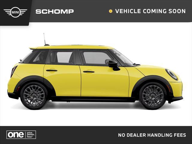 new 2025 MINI Hardtop car, priced at $39,545