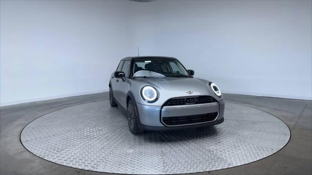 new 2025 MINI Hardtop car, priced at $34,460
