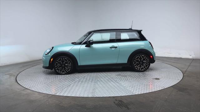 new 2025 MINI Hardtop car, priced at $39,130