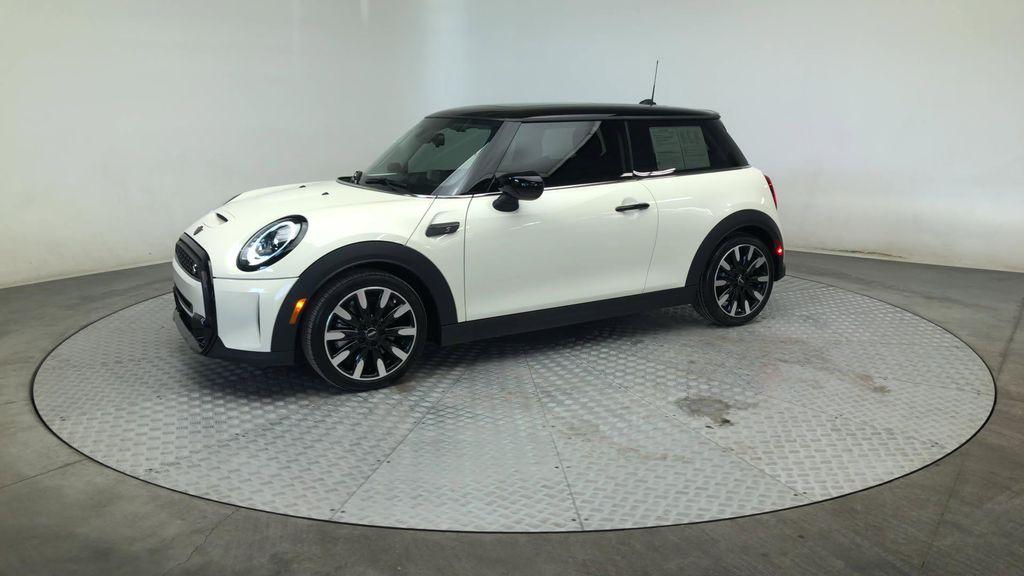 used 2023 MINI Hardtop car