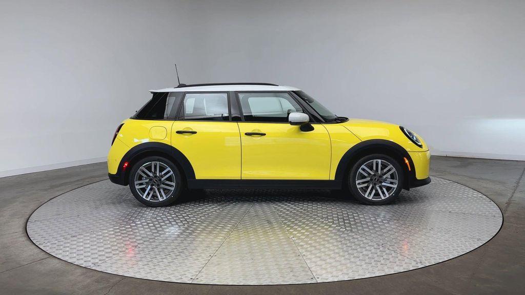 new 2026 MINI Hardtop car, priced at $39,325