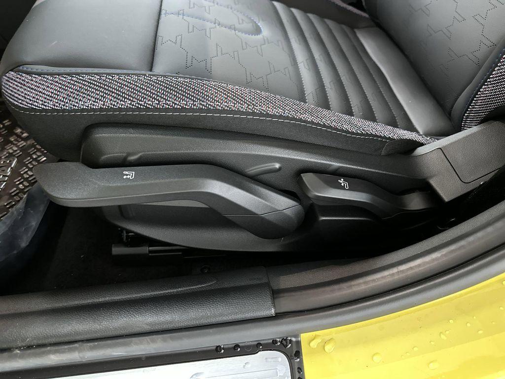 new 2026 MINI Hardtop car, priced at $39,325