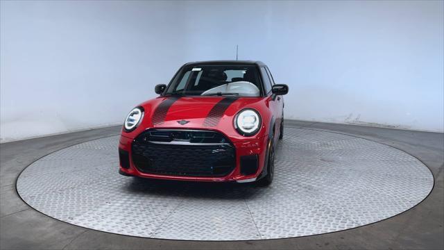 new 2025 MINI Hardtop car, priced at $40,580