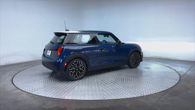 new 2025 MINI Hardtop car, priced at $37,480