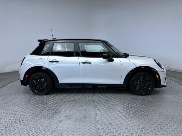 new 2025 MINI Hardtop car, priced at $40,580