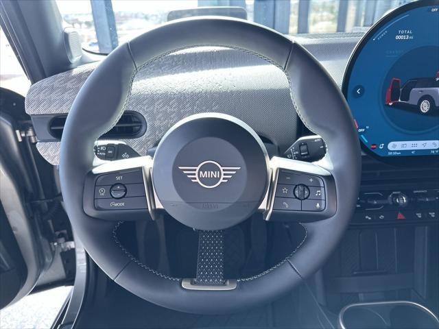 new 2025 MINI Hardtop car, priced at $37,160