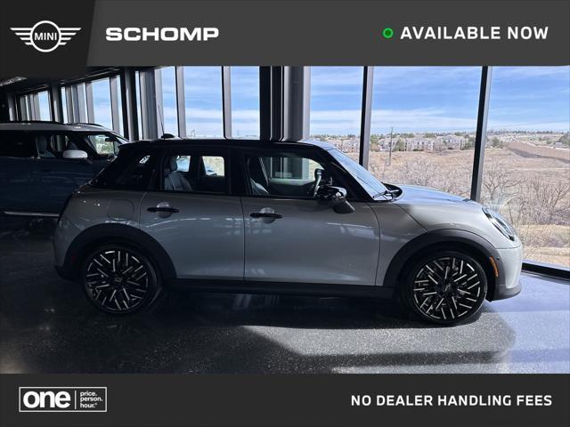 new 2025 MINI Hardtop car, priced at $37,160