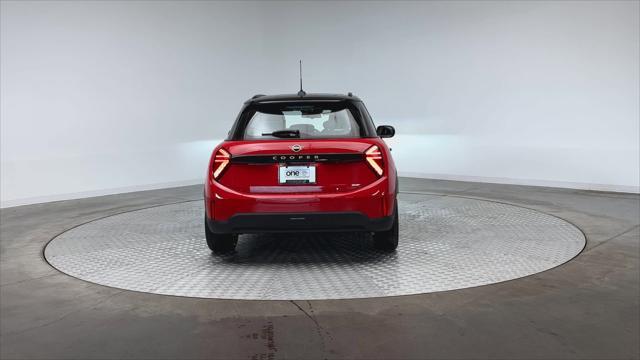 new 2025 MINI Hardtop car, priced at $34,075