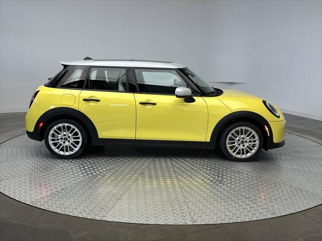 new 2025 MINI Hardtop car, priced at $37,075