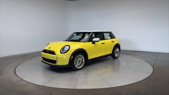 new 2025 MINI Hardtop car, priced at $37,075