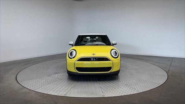 new 2025 MINI Hardtop car, priced at $37,075