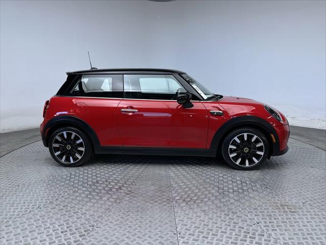 used 2024 MINI Hardtop car, priced at $22,971