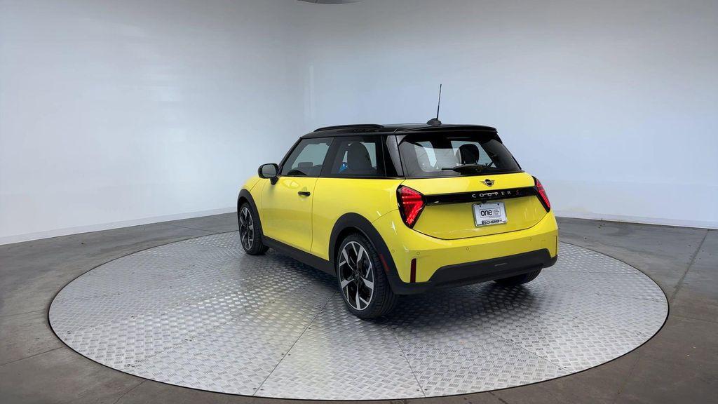 new 2026 MINI Hardtop car, priced at $39,325
