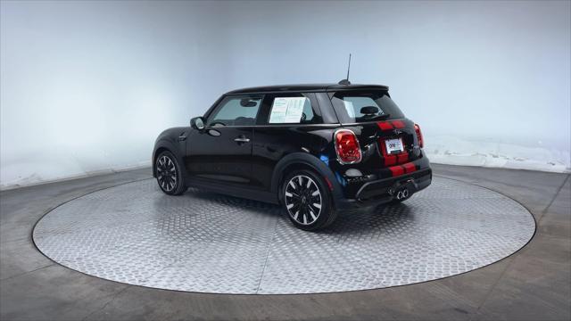 used 2022 MINI Hardtop car, priced at $24,971