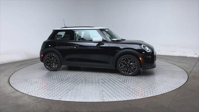 new 2025 MINI Hardtop car, priced at $35,895