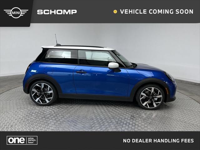 new 2025 MINI Hardtop car, priced at $37,230