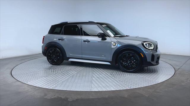 used 2022 MINI SE Countryman car, priced at $32,598