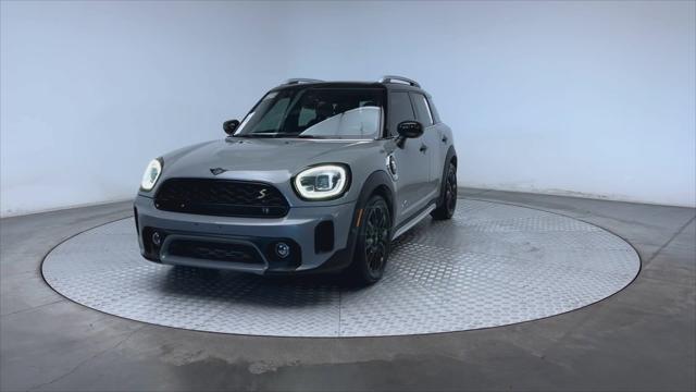 used 2022 MINI SE Countryman car, priced at $32,598